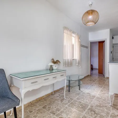 New To The Market - 3br Unit In St'julians 5 Minutes Walk To The Promenade * Saint Julian's