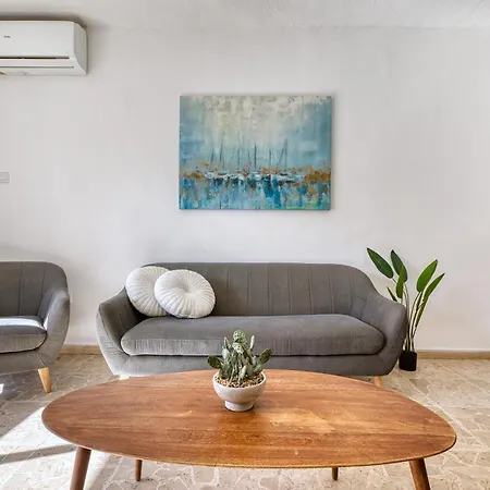 公寓 New To The Market - 3br Unit In St'julians 5 Minutes Walk To The Promenade Saint Julian's